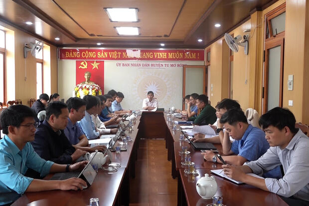 Họp bàn giải pháp thực hiện đạt mục tiêu xã đạt chuẩn xã nông thôn mới năm 2025.