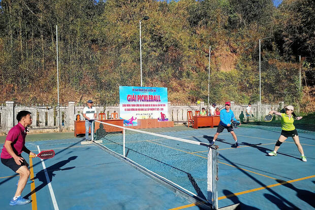 Tu Mơ Rông - Lần đầu tiên tổ chức giải  Pickleball