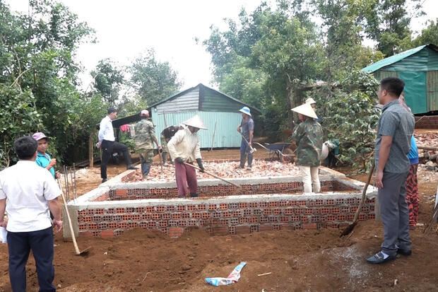 Đoàn kiểm tra, giám sát liên ngành của tỉnh làm việc tại xã Tu Mơ Rông, Ngọc Yêu, huyện Tu Mơ Rông.