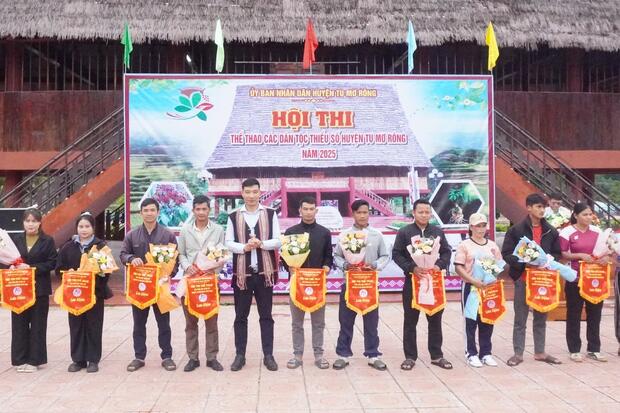 Khai mạc hội thi thể thao truyền thống các DTTS năm 2025